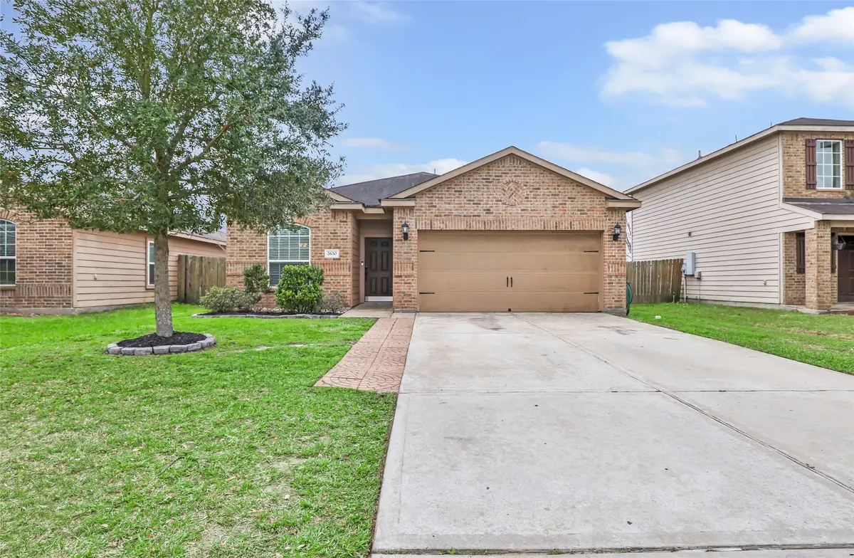 2630 Tracy Lane, Highlands, TX 77562 - #1