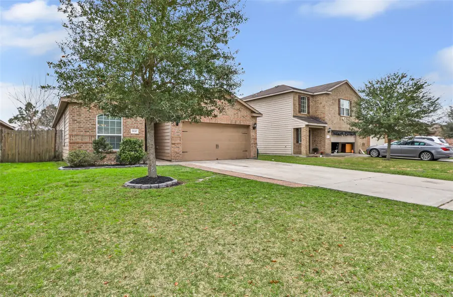 2630 Tracy Lane, Highlands, TX 77562 - #3
