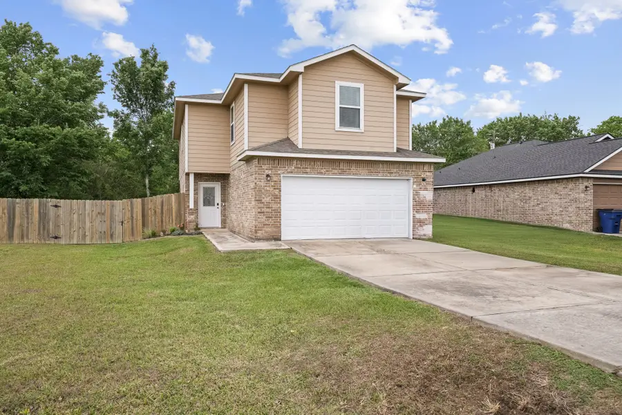 6101 Fox Ridge Drive, Angleton, TX 77515 - #2