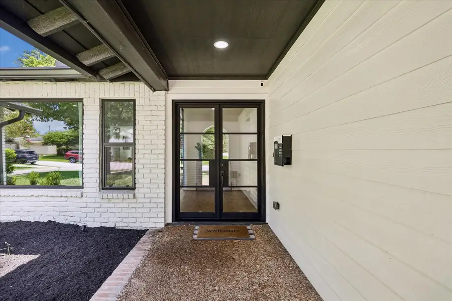 115 Blue Willow Drive, Houston, TX 77042 - #2