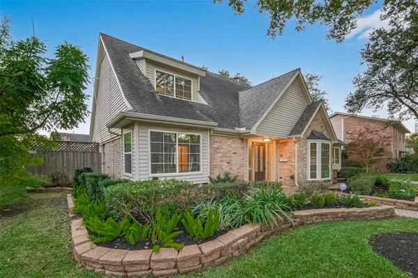 11007 Ella Lee Lane, Houston, TX 77042
