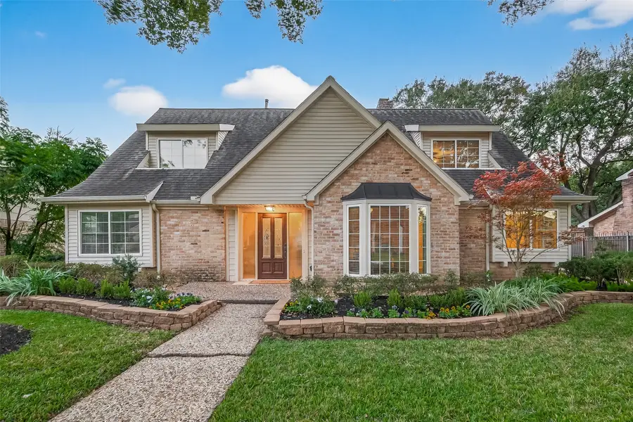 11007 Ella Lee Lane, Houston, TX 77042 - Image #2