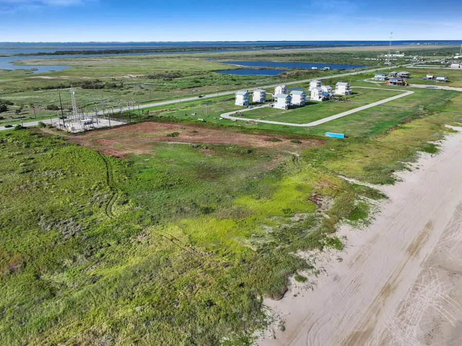 456 Highway 87, Gilchrist, TX 77617 - #3