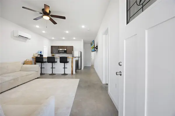 1020 10th Street, Hempstead, TX 77445