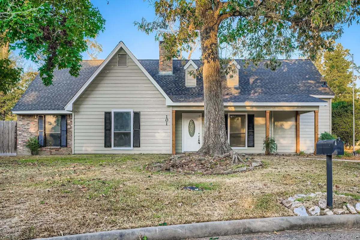 101 Pebble Springs Lane, Cleveland, TX 77327 - Image #1