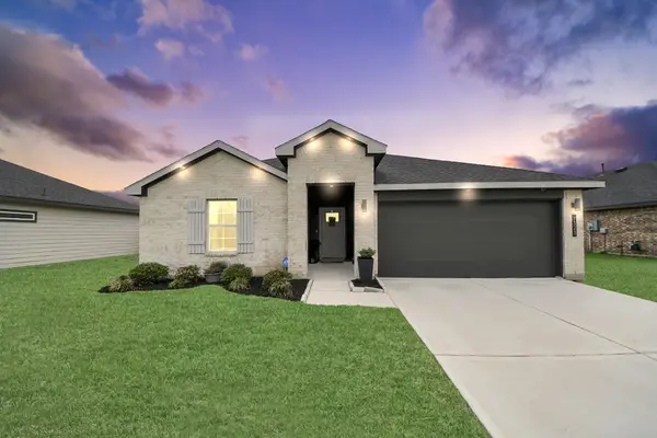 7323 Sunset Creek Drive, Richmond, TX 77469