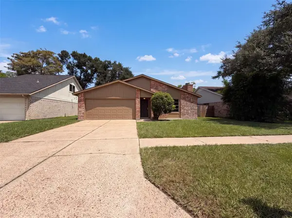 5602 Briarwood Forest Drive, Houston, TX 77088