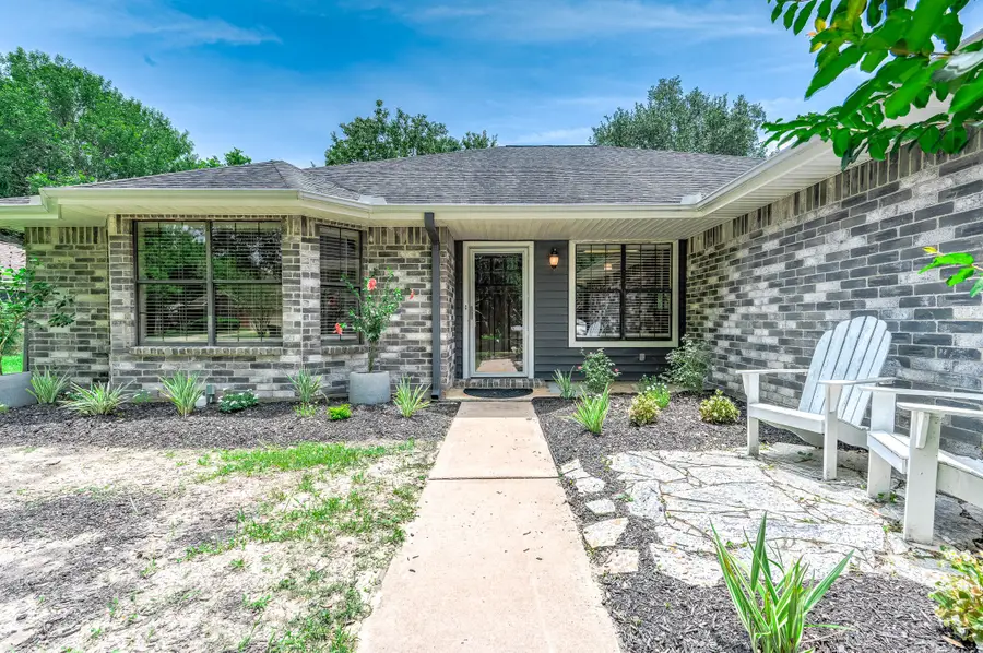3875 Larkspur Street, Alvin, TX 77511 - #3