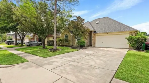 3106 Valley Court, Manvel, TX 77578