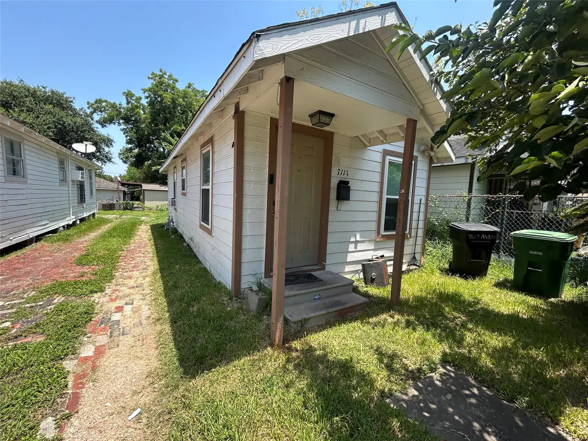 7111 Avenue O, Houston, TX 77011 - #1