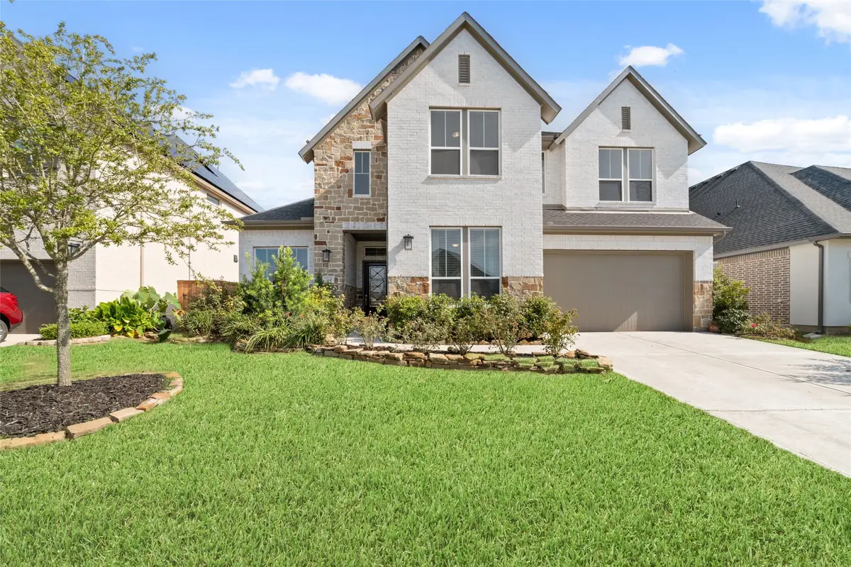 32018 Crested Knoll Court, Fulshear, TX 77441 - #1
