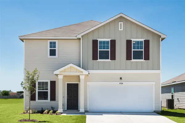2434 Evergreen Falls Drive, Crosby, TX 77532