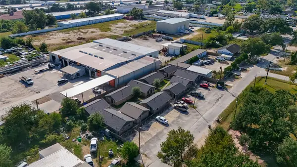 8814 Manus Street #1-11, Houston, TX 77093