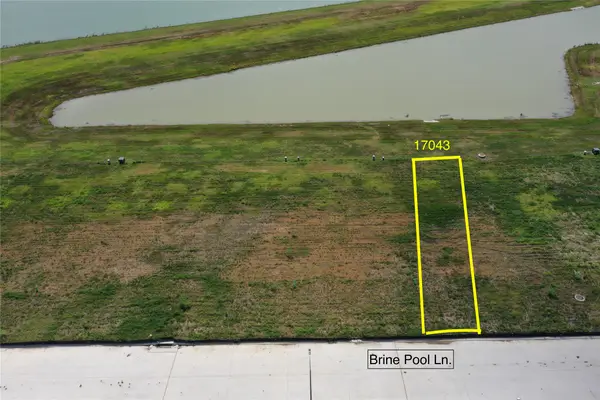 17043 Brine Pool Lane, Crosby, TX 77532