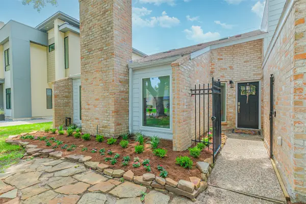 13919 Swiss Hill Drive, Houston, TX 77077