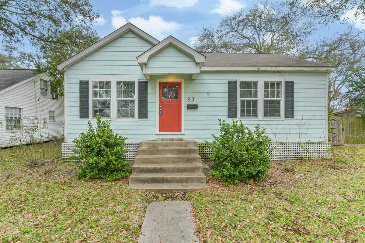 810 10th Avenue N, Texas City, TX 77590 - #1