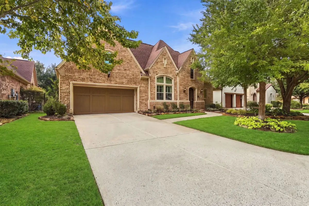 51 Woodglade Way, The Woodlands, TX 77375 - #1