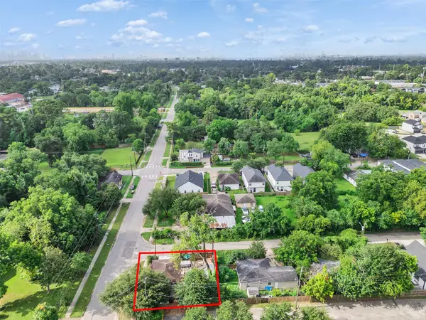 5915 Knox Street, Houston, TX 77091