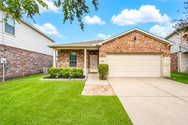 5831 Banyan Oak Court, Richmond, TX 77407