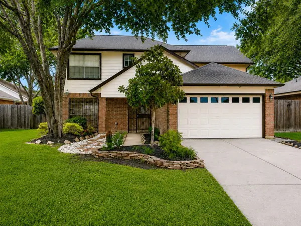 16131 Canaridge Drive, Houston, TX 77053