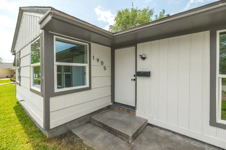 1905 Tennessee Street, Baytown, TX 77520 - #2