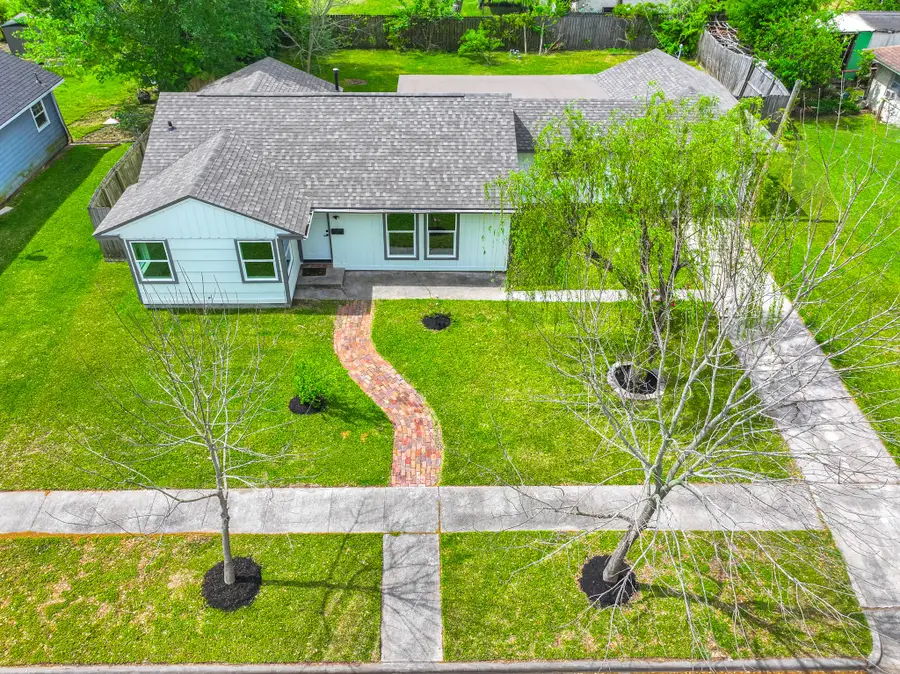 1905 Tennessee Street, Baytown, TX 77520 - #3