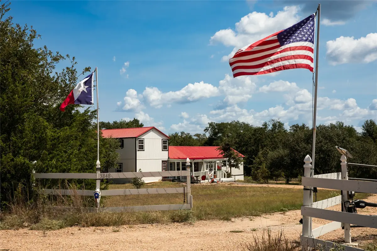 5848 Fm 180, Ledbetter, TX 78946 - #1