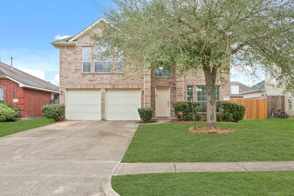 4035 E Teal Estates Circle, Fresno, TX 77545