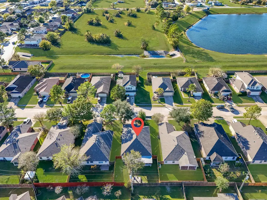 3115 Centennial Village Drive, Pearland, TX 77584 - Image #3