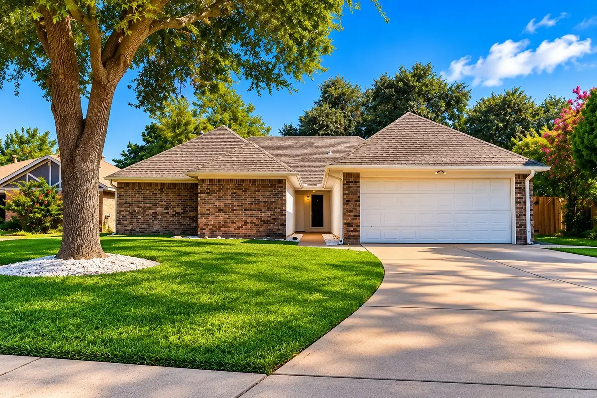 6031 Ray Drive, Pasadena, TX 77505 - #1