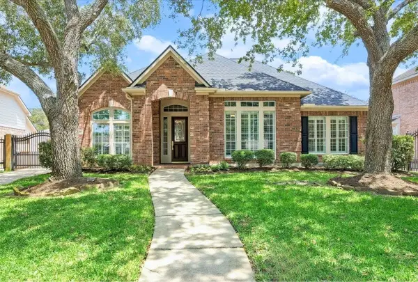 311 Jewel Park Lane, Houston, TX 77094