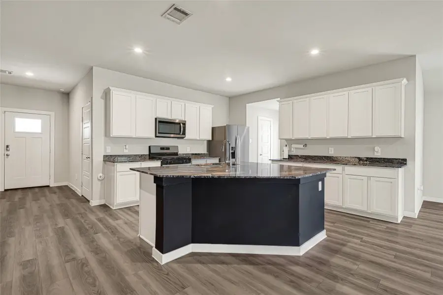 230 Alder Loop, Anahuac, TX 77514 - #2