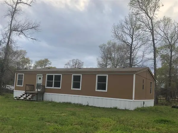 151 County Road 2801 Corner, Cleveland, TX 77327