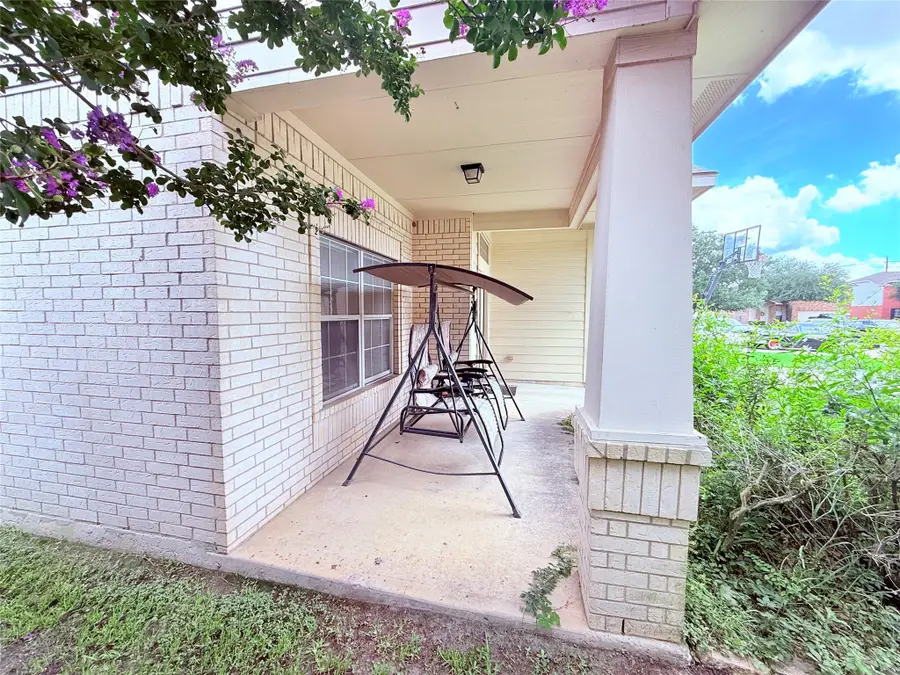 5018 Mossy Bridge Drive, Spring, TX 77379 - Image #2