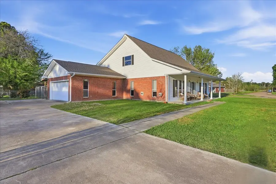4404 Kitty Chapin Avenue, Orange, TX 77632 - #3