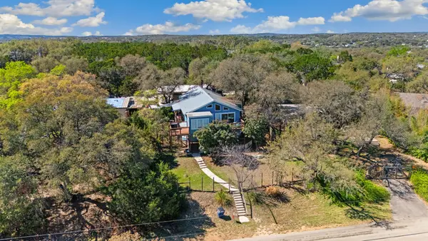 315 N Scenic Loop, Canyon Lake, TX 78133