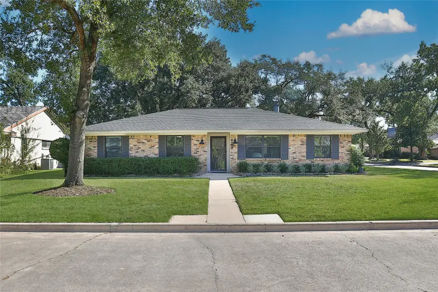 4402 Fallbrook Drive, Houston, TX 77018 - #2