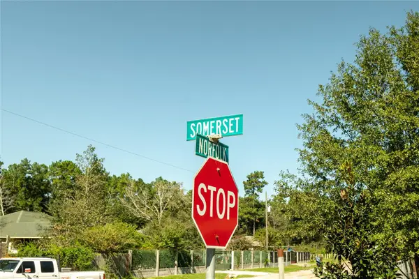 25865 Somerset, New Caney, TX 77357