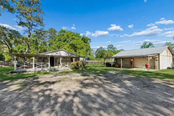 21757 Cherry Street, New Caney, TX 77357