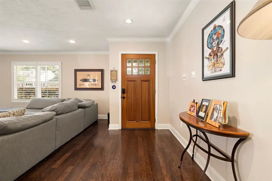 1819 Gardenia Drive, Houston, TX 77018 - #2