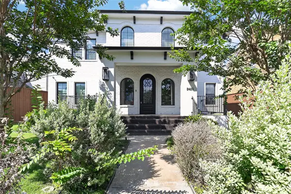 2425 Binz Street, Houston, TX 77004