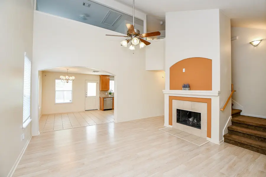 1905 Creek Run, Pearland, TX 77584 - Image #3