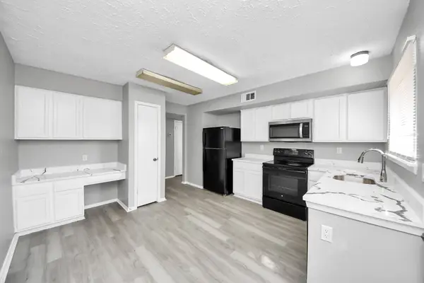 19411 Lazy Valley Drive, Katy, UT 77449
