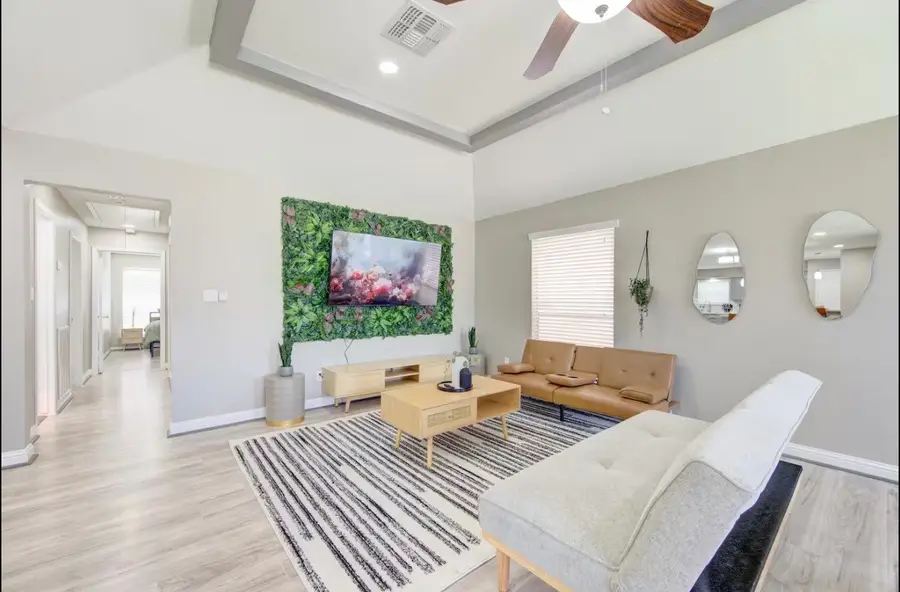 6131 Gladewell Drive, Houston, TX 77072 - #2