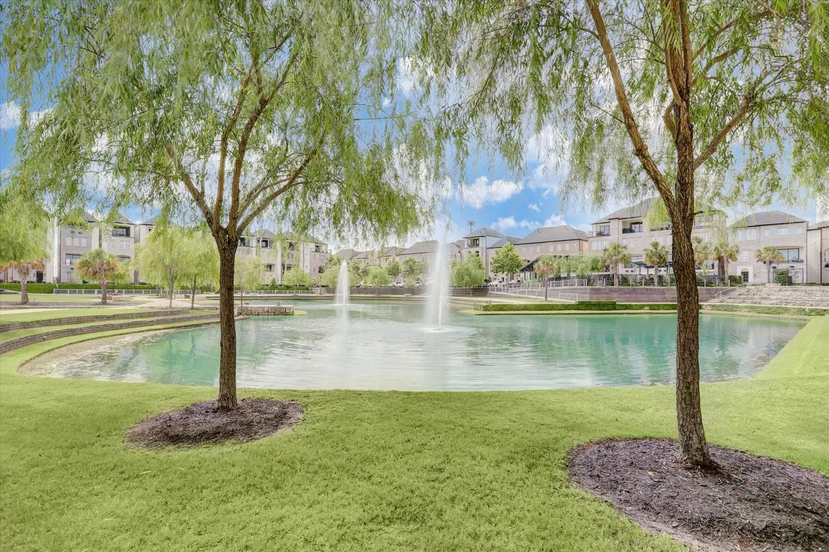 6136 Cottage Grove Lake Drive, Houston, TX 77007 - #1