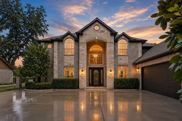4302 Weston Drive, Fulshear, TX 77441