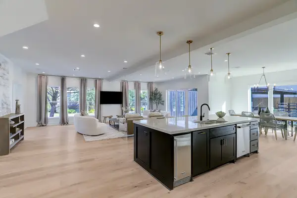 1601 Bonnie Brae Street, Houston, TX 77006