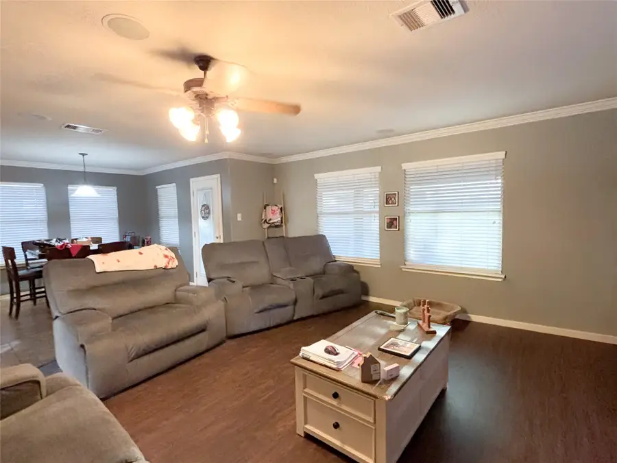 3811 Trent Cove Ln, Pearland, TX 77584 - #2