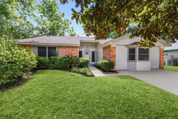 19722 Bellaw Woods Drive, Humble, TX 77338