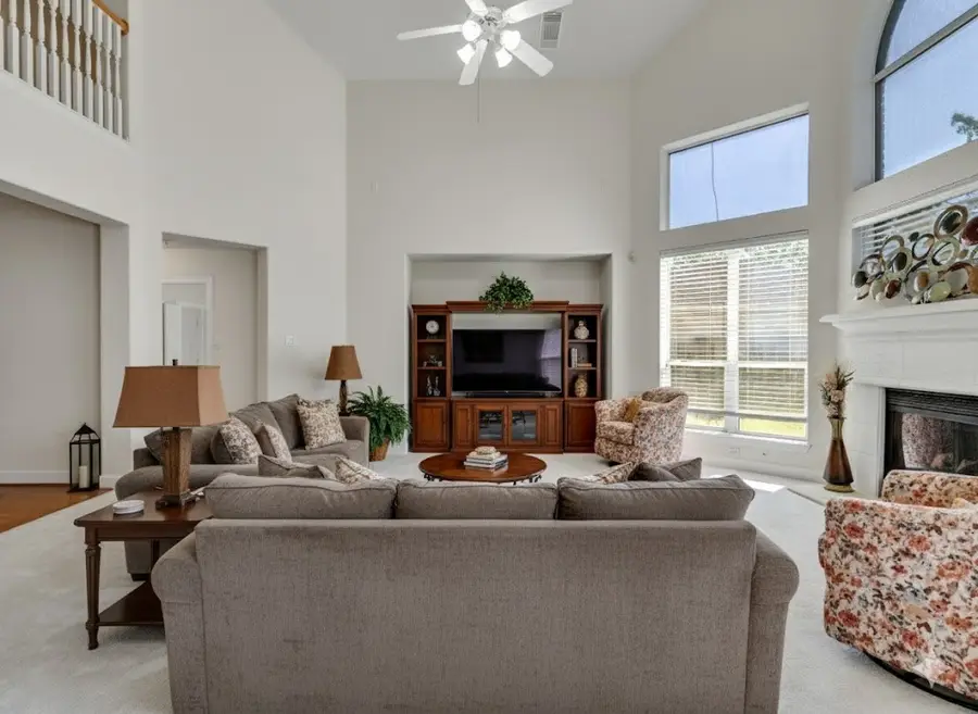 4810 N Pine Brook Way, Pasadena, TX 77059 - Image #3